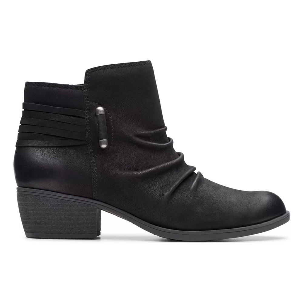 Clark’s Charlten Rosa Blqck Nubuck Leather Ankle Booties